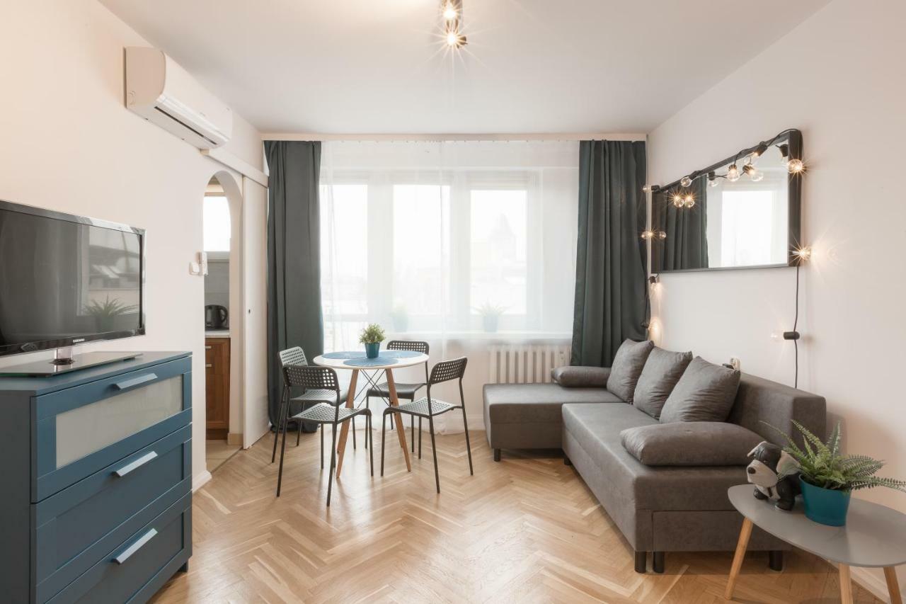 Animal House - Stayinwroclaw Ngoại thất bức ảnh
